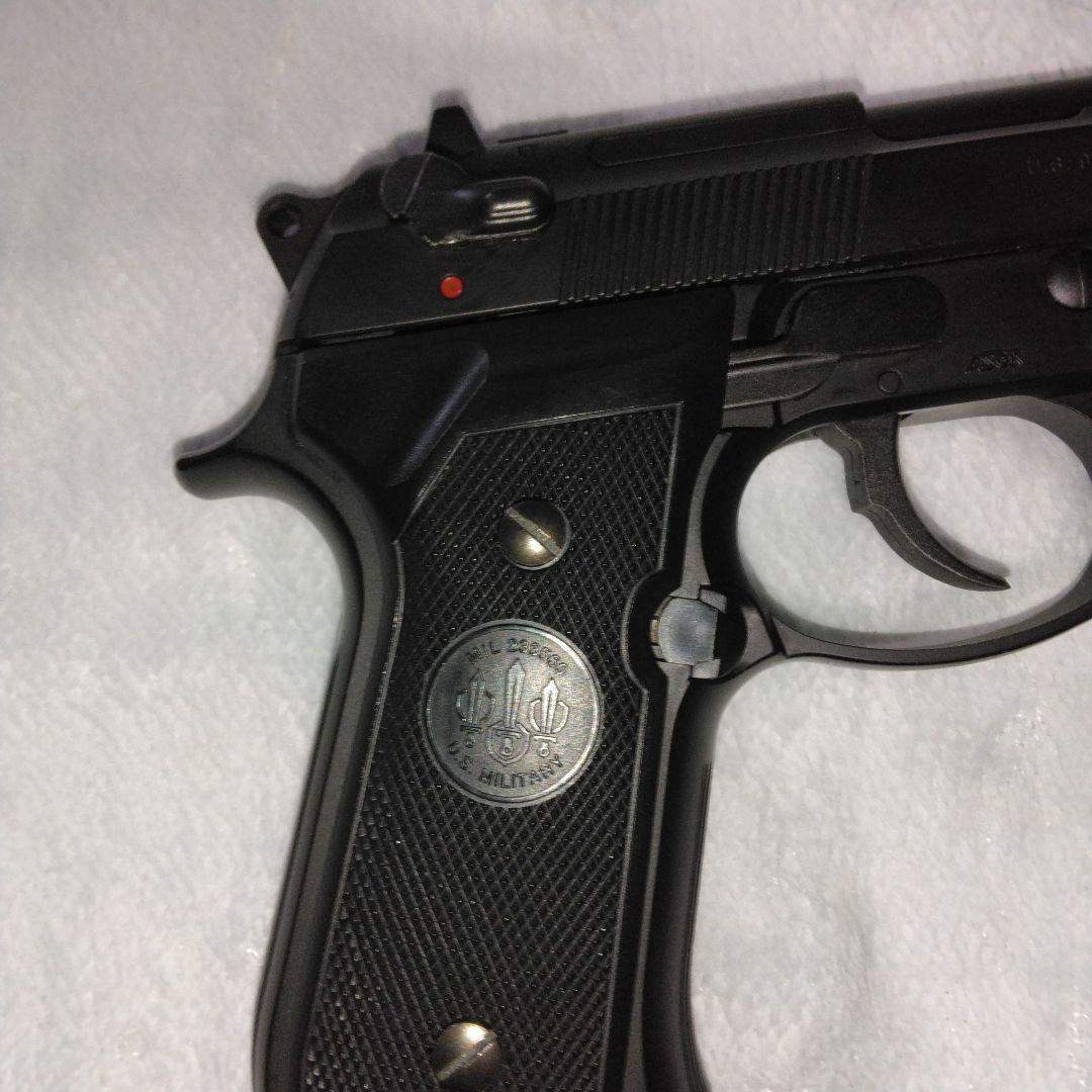 秋風セール！オマケ付き新春大特価セール！美品！気分はダイ•ハード エアガン