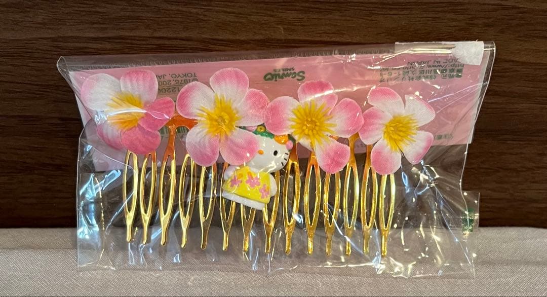 トロピカル　ハローキティ　サンリオ　平成レトロ　ヘアコーム　マスコット　激レア