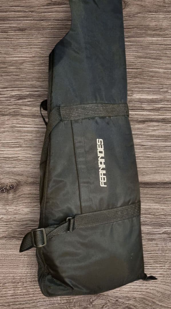 フェルナンデスZO-3ゾーサンエレキギター 内線スピーカー美品