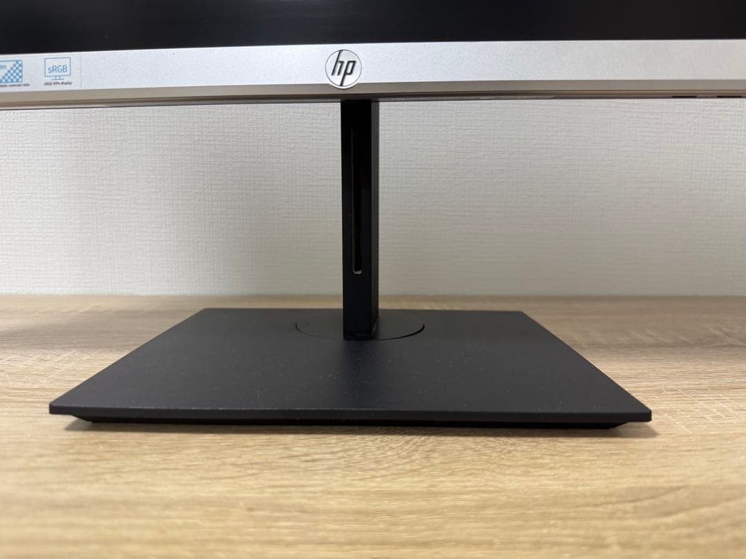 HP 27インチ 4Kディスプレイ(型番：5ZP65AA#ABJ)