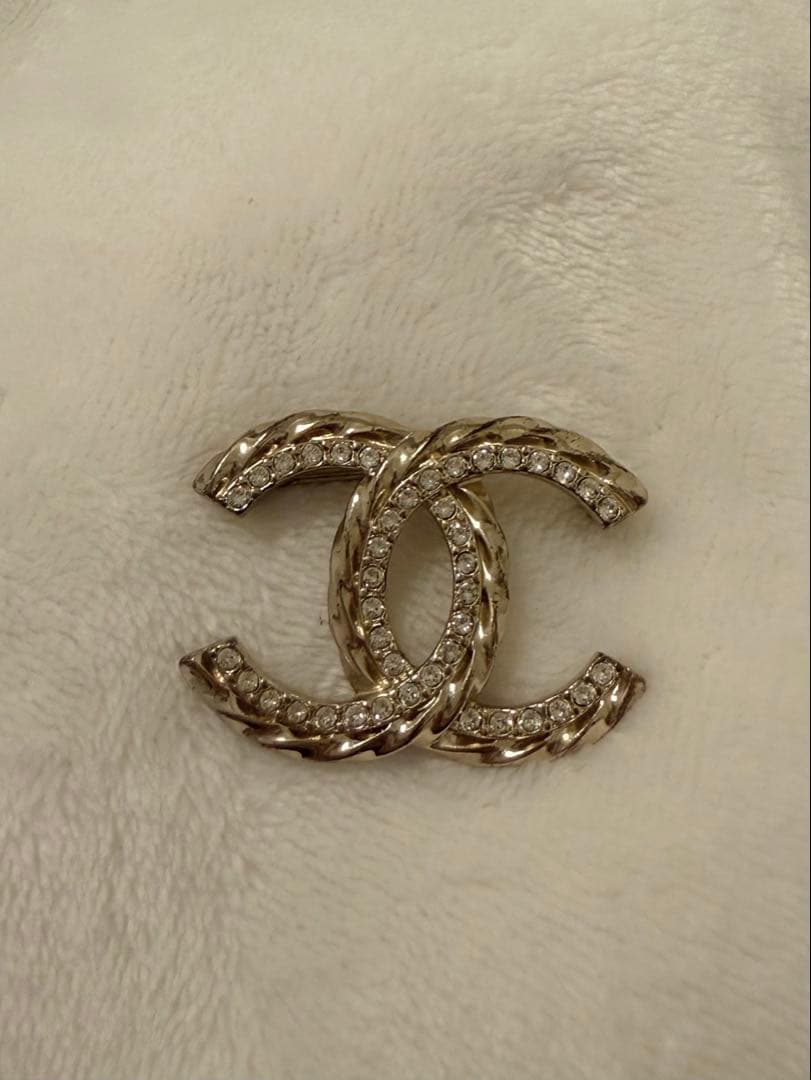 CHANEL CCロゴ ダイヤモンドブローチ