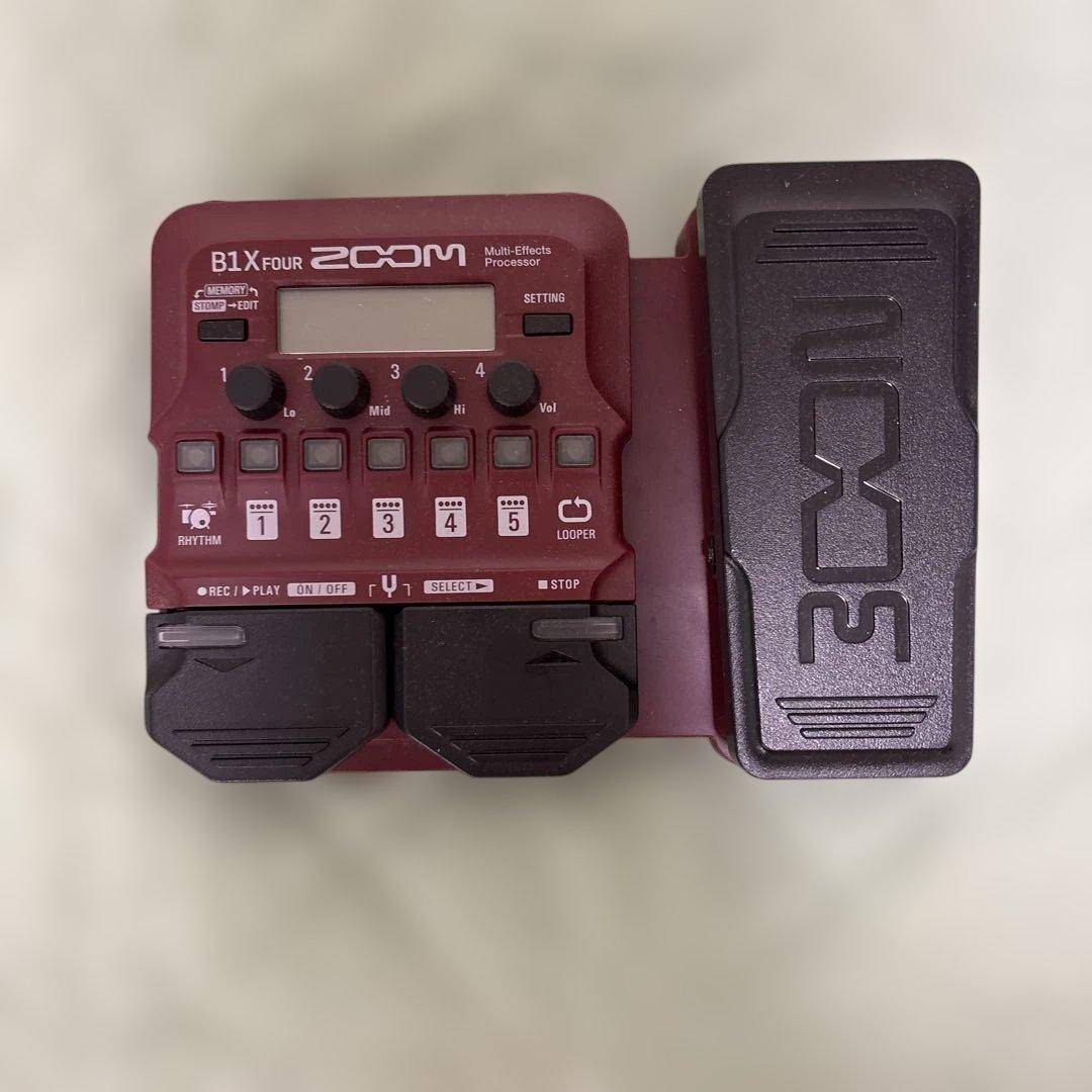 美品ZOOM B1X FOUR マルチエフェクター本体
