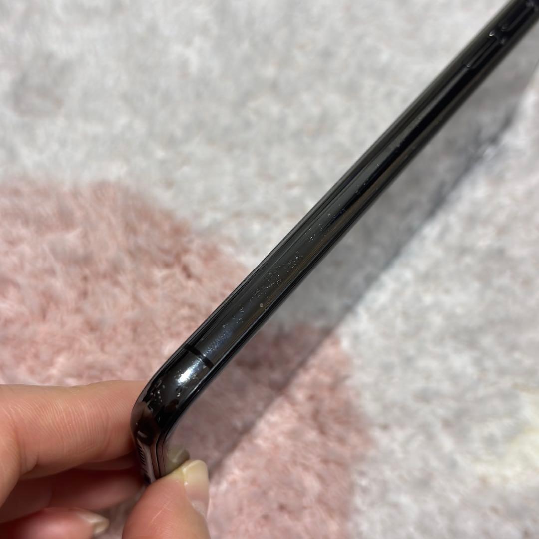 iPhone X、256GB、ヒビあり