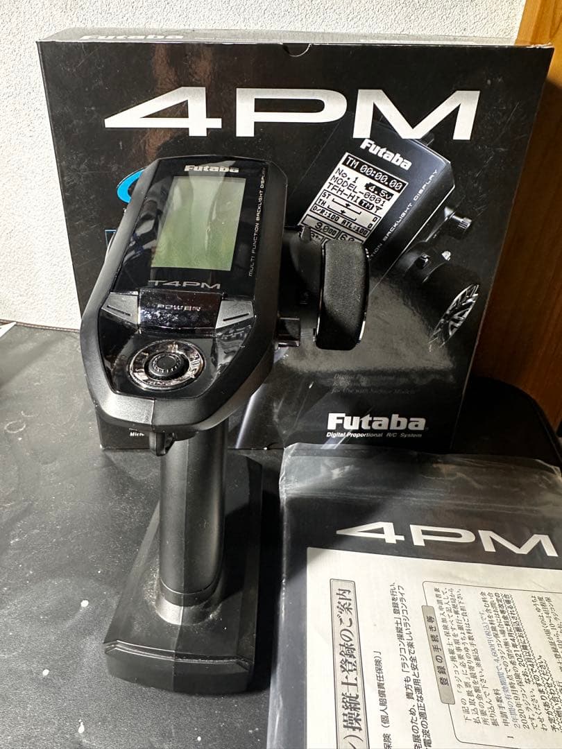 ・・・Futaba 4PM ラジコン送信機