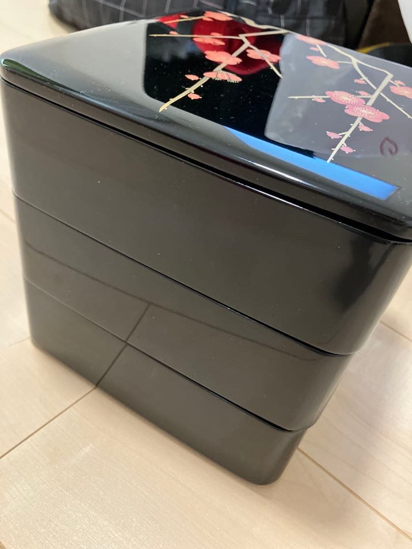 本漆塗り重箱　3段
