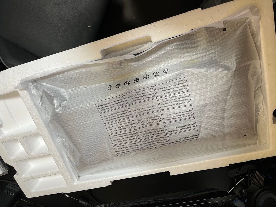 ゲーミングモニター 27インチ WQHD 量子ドットIPSパネル