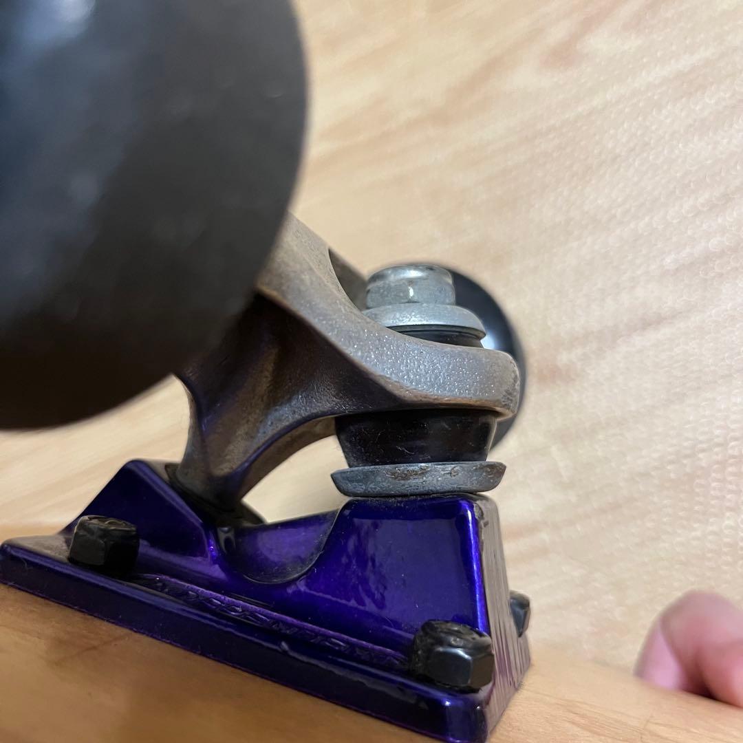 【美品】スケートボードコンプリート　INDEPENDENT BONEZ スケボー