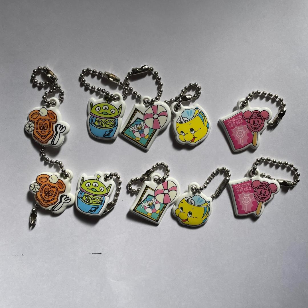 ディズニー　ストラップ