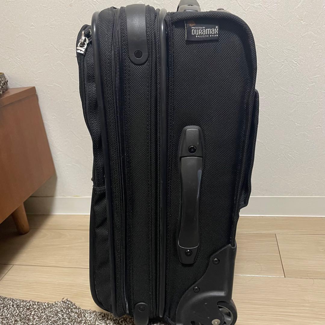 【美品】Pathfinder キャリーケース トランクケース トラベルバッグ 黒