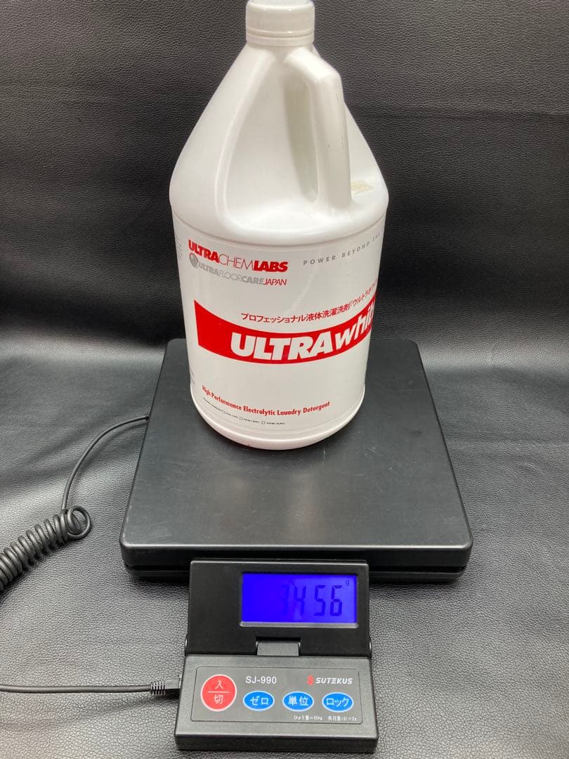 ウルトラホワイト液体洗剤 3.78ℓ・946ml 2本セット