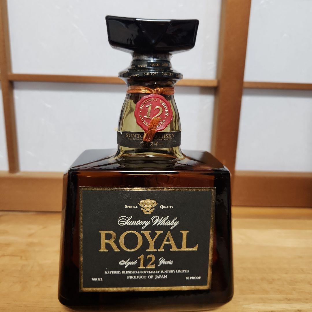 サントリーウイスキーローヤル12年700ml