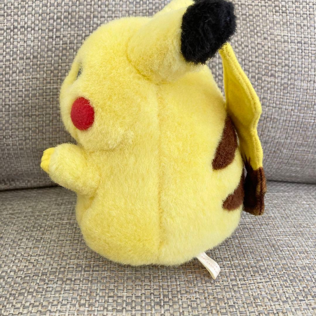 TOMY ピカチュウ ポケモン 初期 ぬいぐるみ