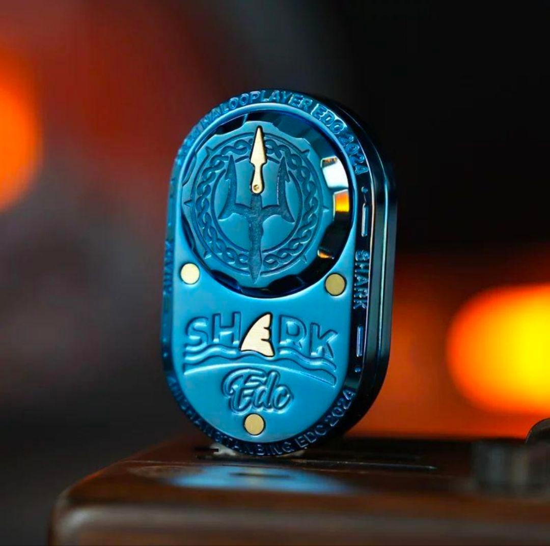 SHARK EDC ブルー フィジェットトイ