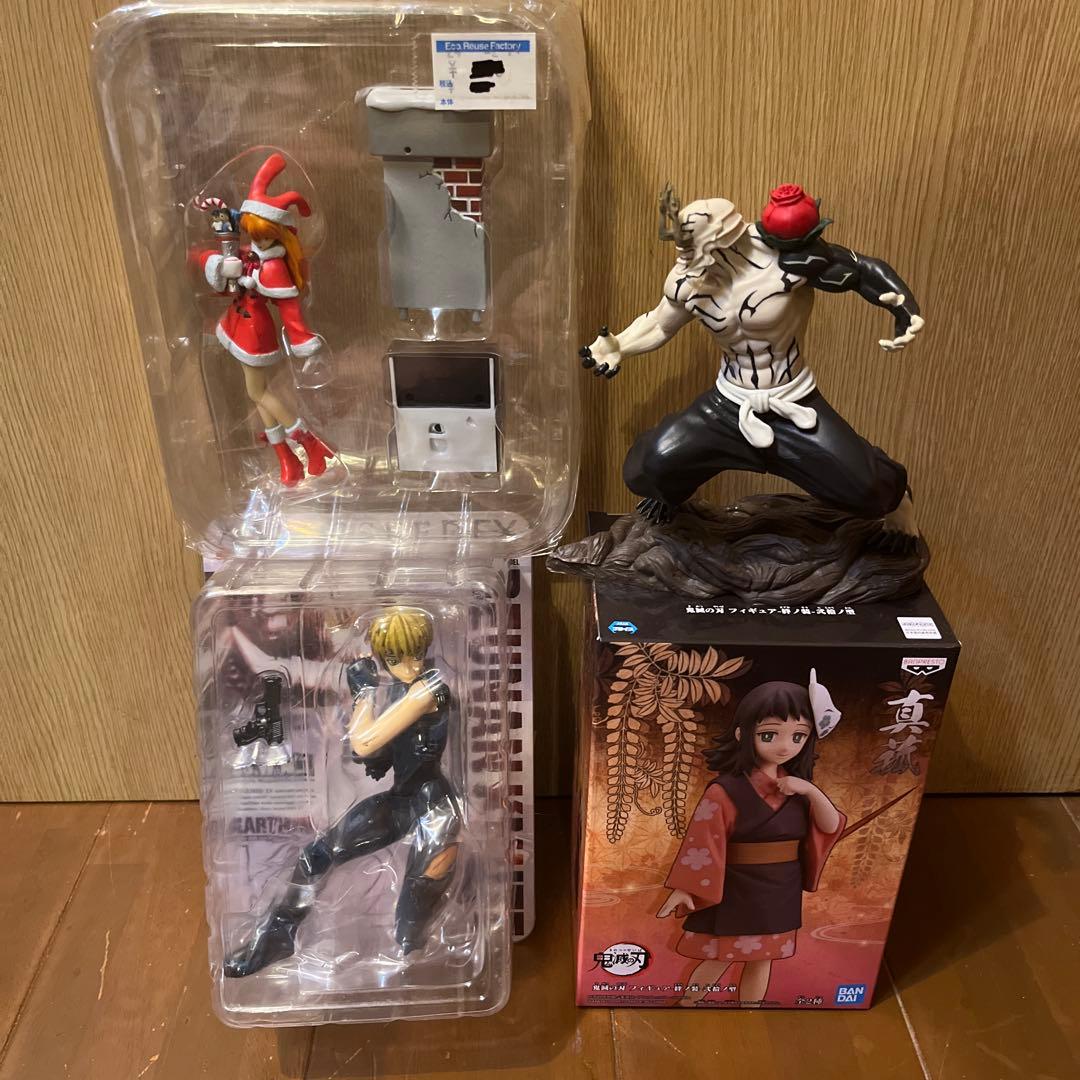 お得　フィギュア　まとめ売り　57点