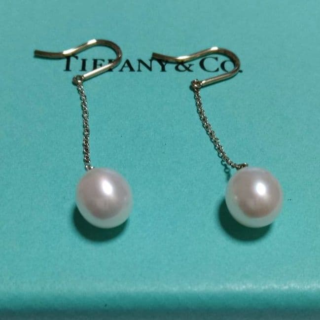 専用ですTIFFANYティファニー パール ドロップピアス シルバー 8.3㎜粒