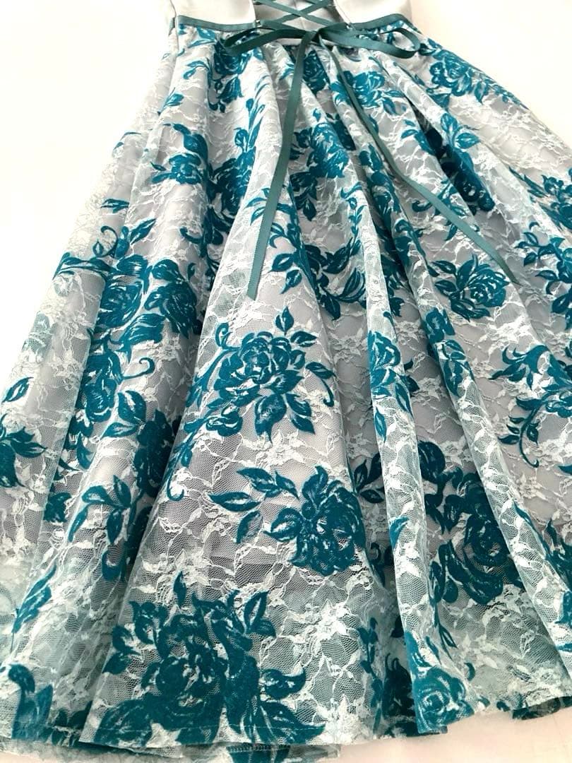 新品★ AIMER 花柄レース ドレスワンピース チュール バッククロス リボン