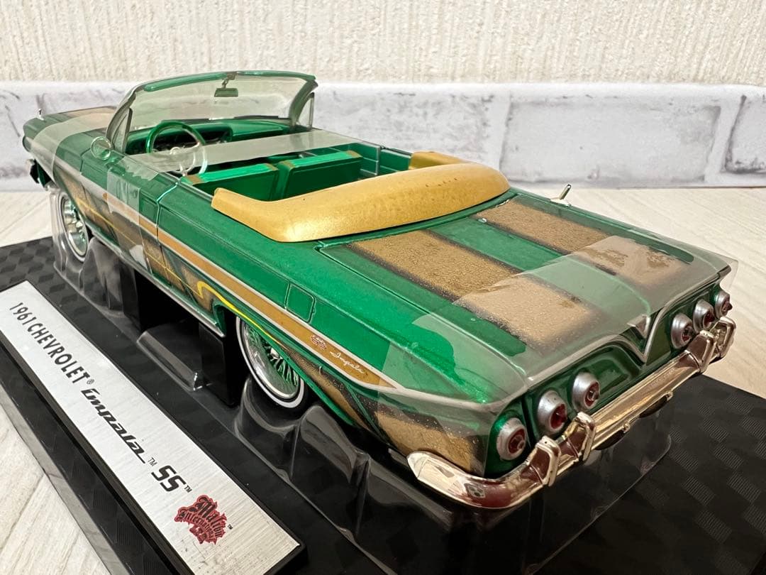 【廃番】LOWBEACH 1961CHEVROLET impala conv