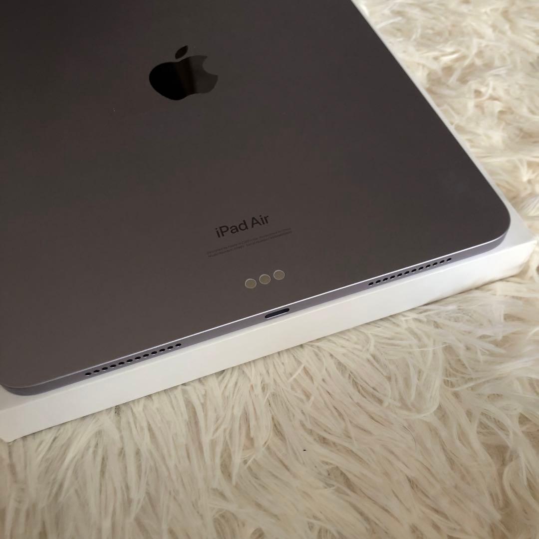 【完動品】iPad Air6 128GB 【すぐ発送】