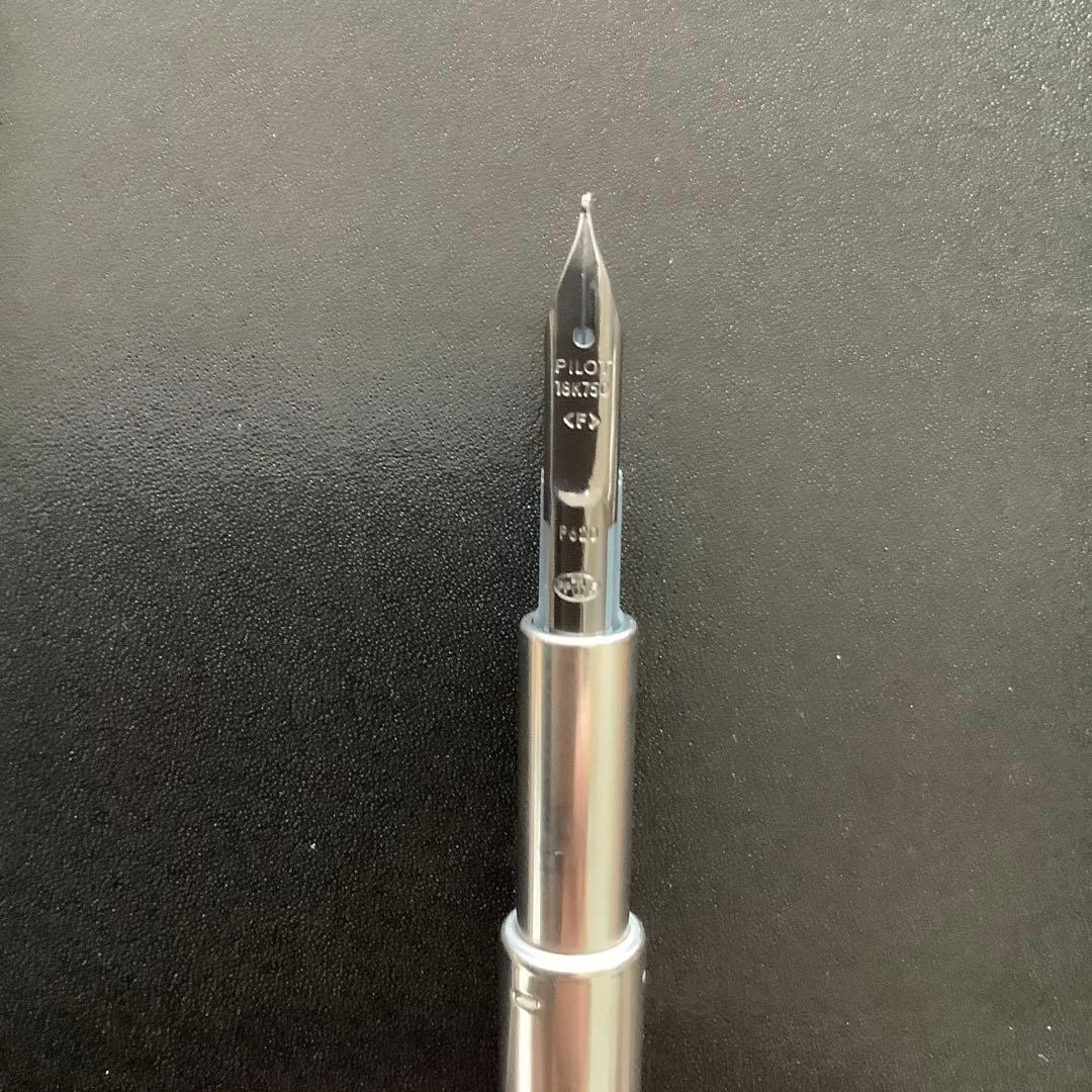 [限定品] パイロット万年筆 キャップレス リンクブラック F(細字)