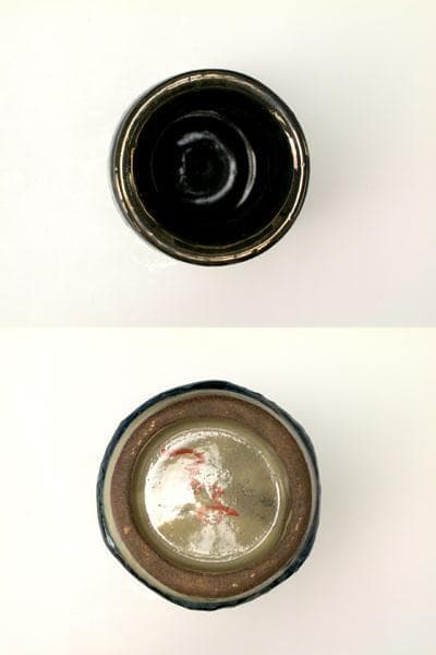 壺屋焼　三代仁王 小橋川つる子 作　呉須赤絵立型花瓶