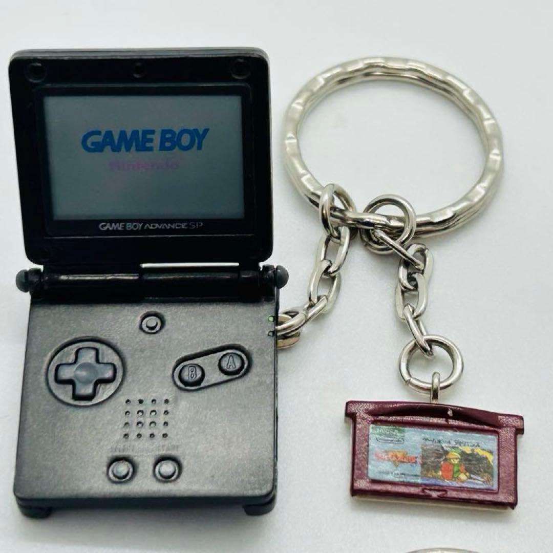 ゲームボーイアドバンスSP 4個セット キーホルダー カセットイン タイプ