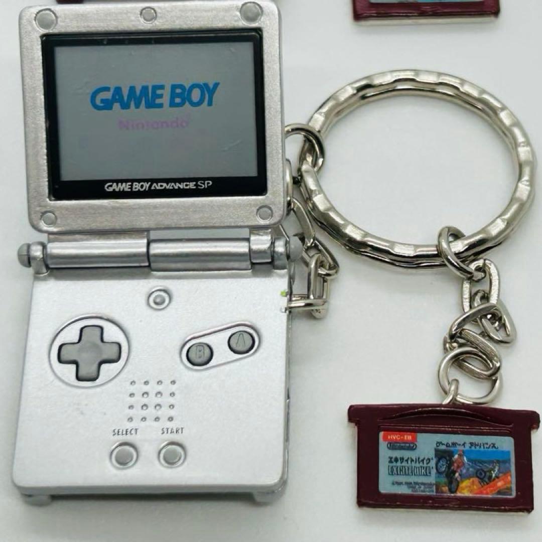 ゲームボーイアドバンスSP 4個セット キーホルダー カセットイン タイプ