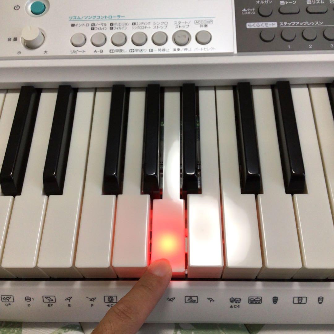 CASIO LK-516 デジタルキーボード