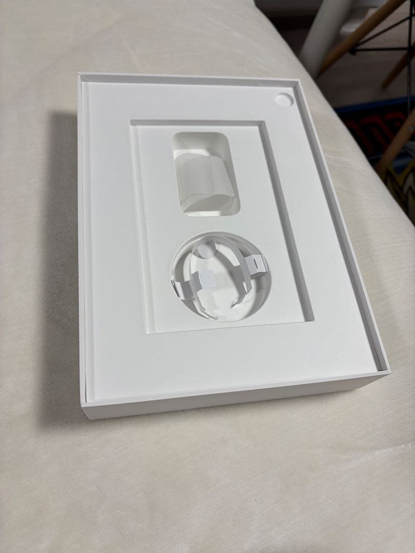 Apple iPad Air M2 本体128G 11インチ