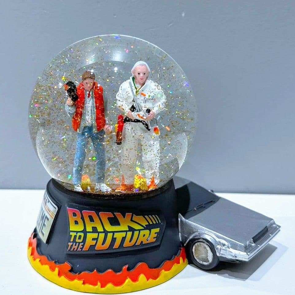 希少 バックトゥザフューチャー スノードーム デロリアン 40周年 ホバーボード