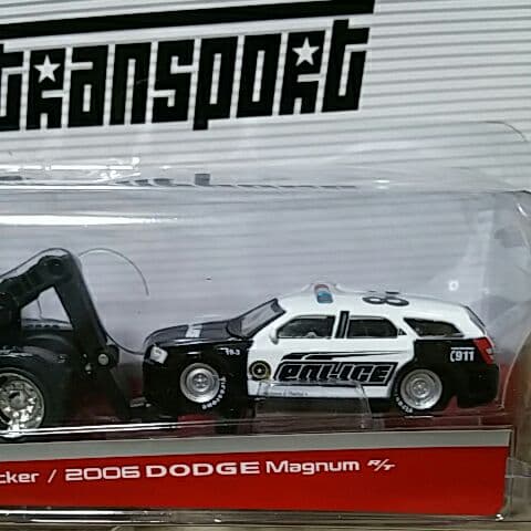 1/64 マイスト レッカー車 DODGE Magnum