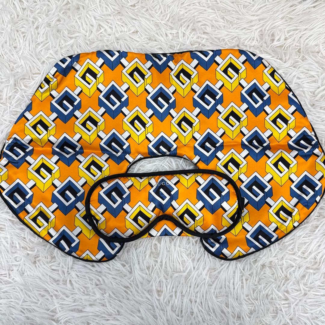 【箱付き】GUCCI とラベルセット　スリッパ S アイマスク　バッグ