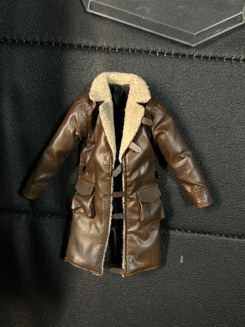 MAFEX マフェックス ベイン 汚し塗装 コート付き