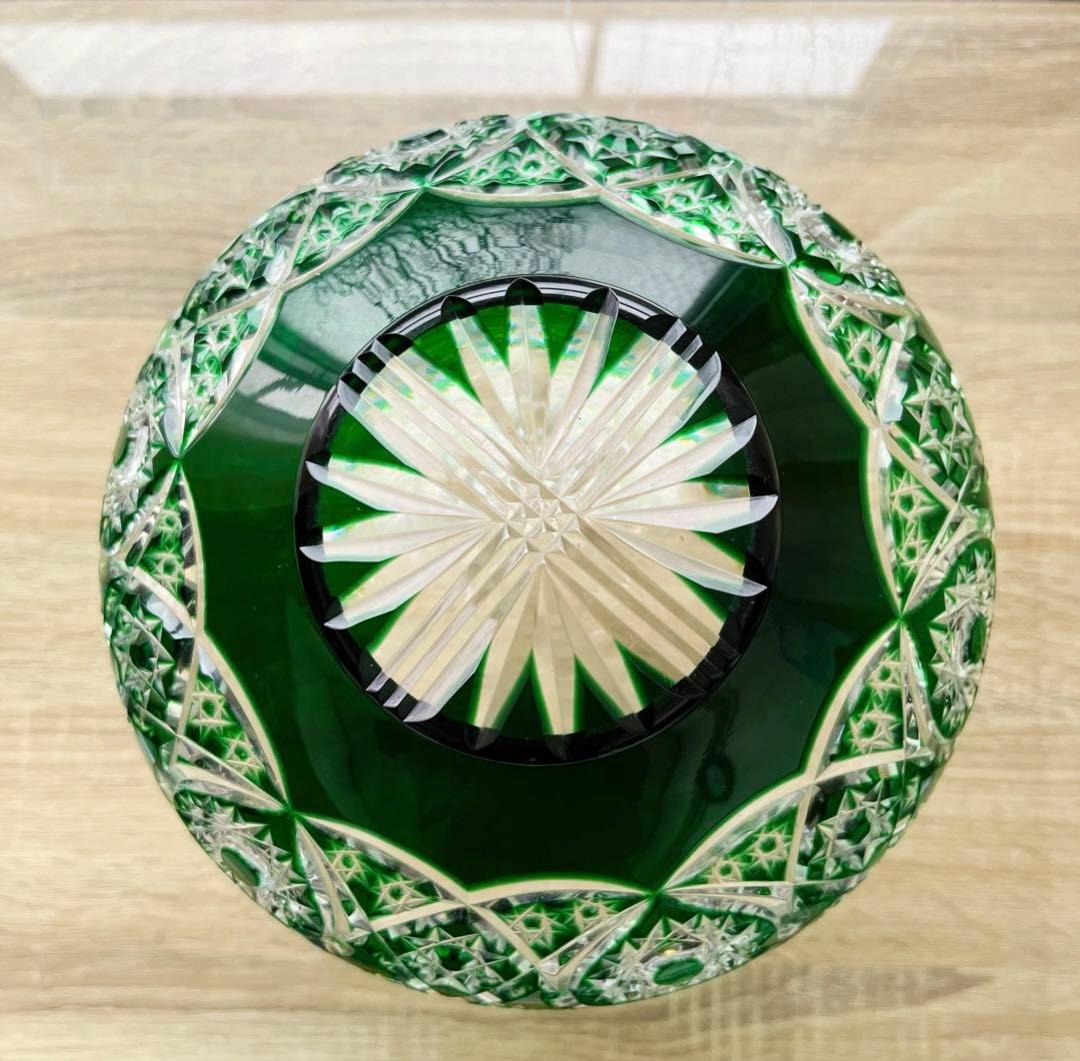 骨董　時代ガラス　緑色被せ　丸紋星切子　カットガラス　ガラス鉢　菓子器