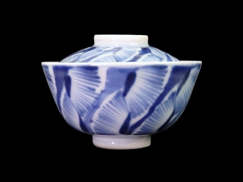 古伊万里　染付　花びら文様の図　小振蓋茶碗　２客　E877AS-fbss