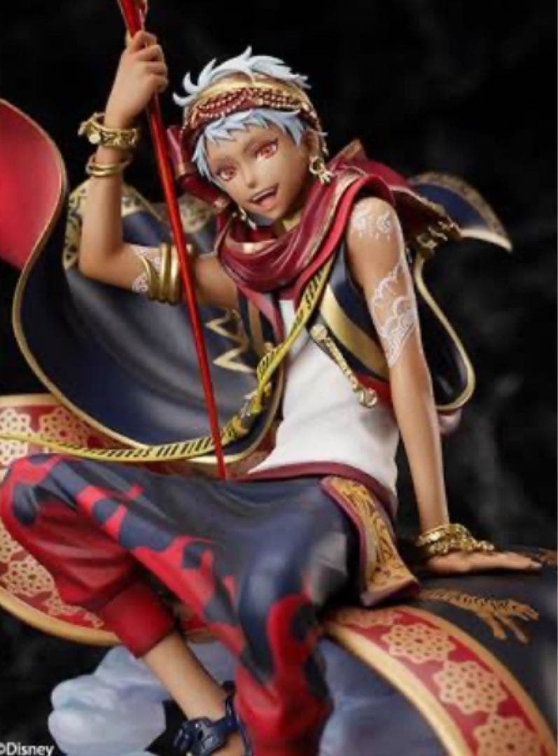 ディズニー ツイステッドワンダーランドカリム1/8スケールフィギュア