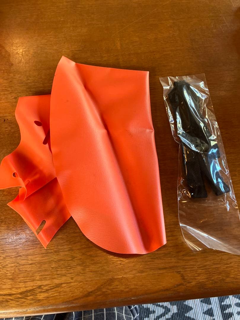 かずちゃん　ハスクバーナ ヘルメット