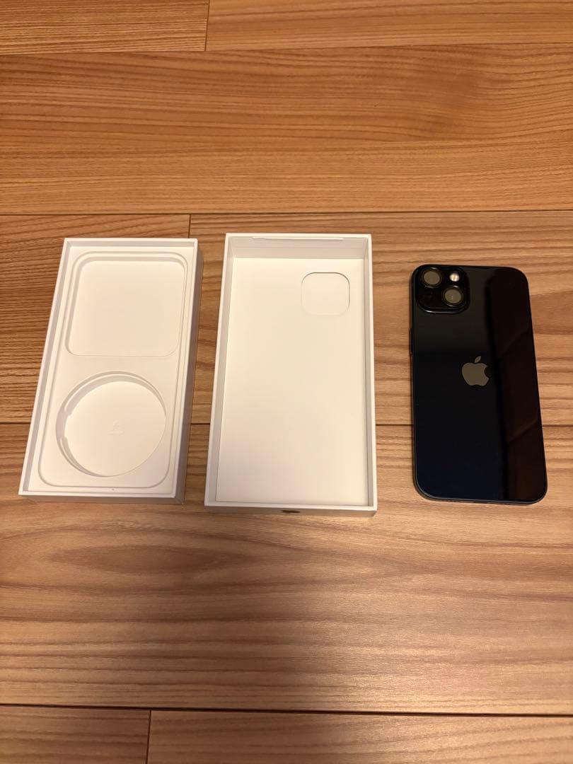 Apple iPhone13 色ミッドナイト256GB