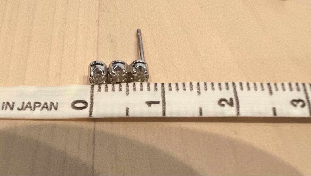 STAR JEWELRY ピアス　K10WG