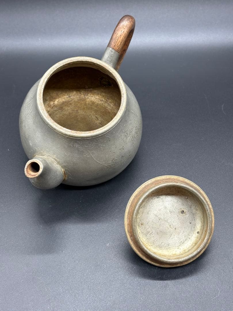 煎茶道具 古錫製 草花紋 木製持手彫細工 一文字急須 /煎茶器 錫器 本錫製