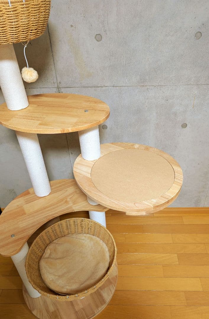 【未使用に近い】天然木 キャットタワー 宇宙船ボウル オプション有