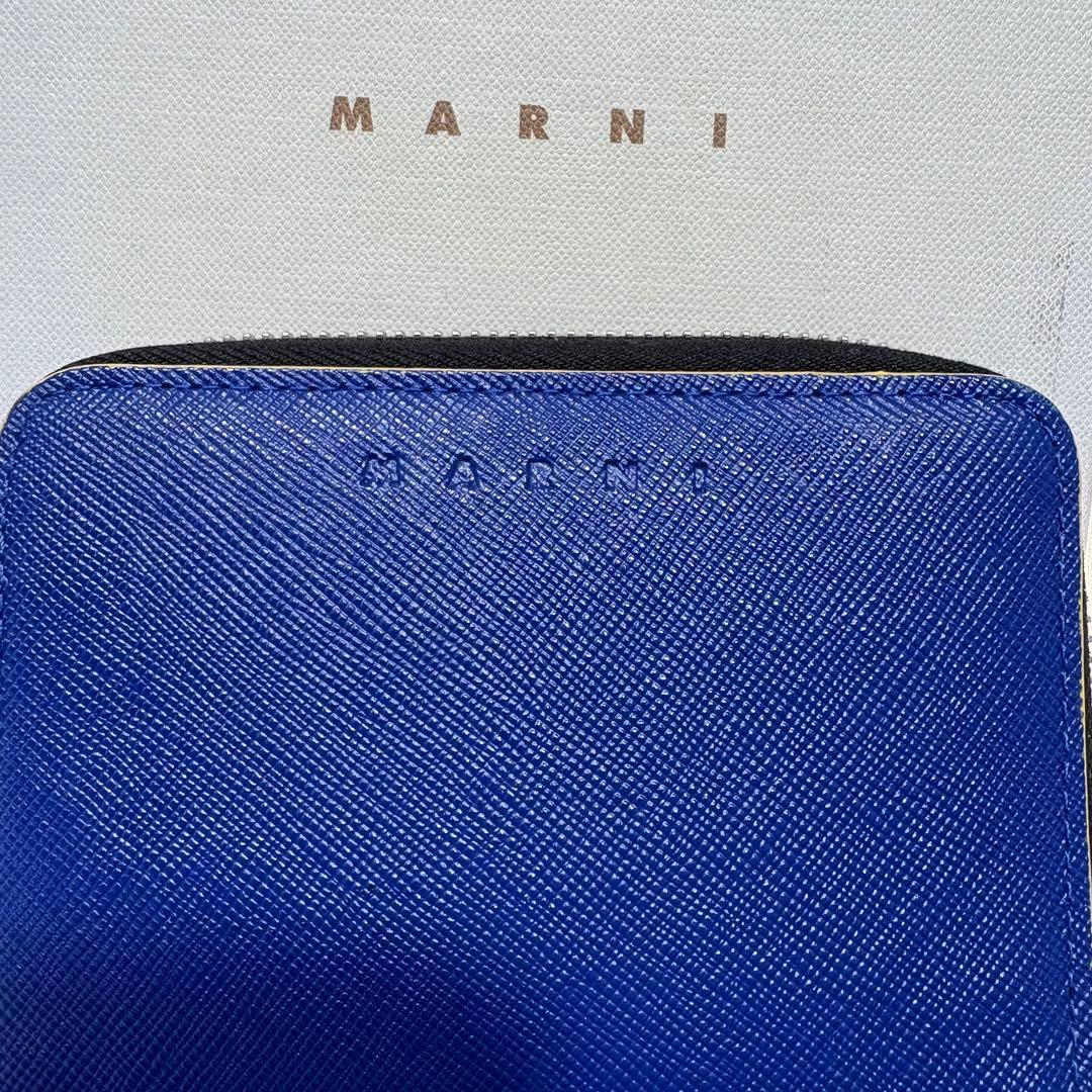 箱あり　マルニ　2つ折り　ラウンドジップ　バイカラー　青　赤　本革　保存袋