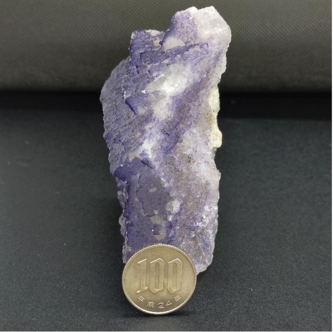 フローライトの原石②