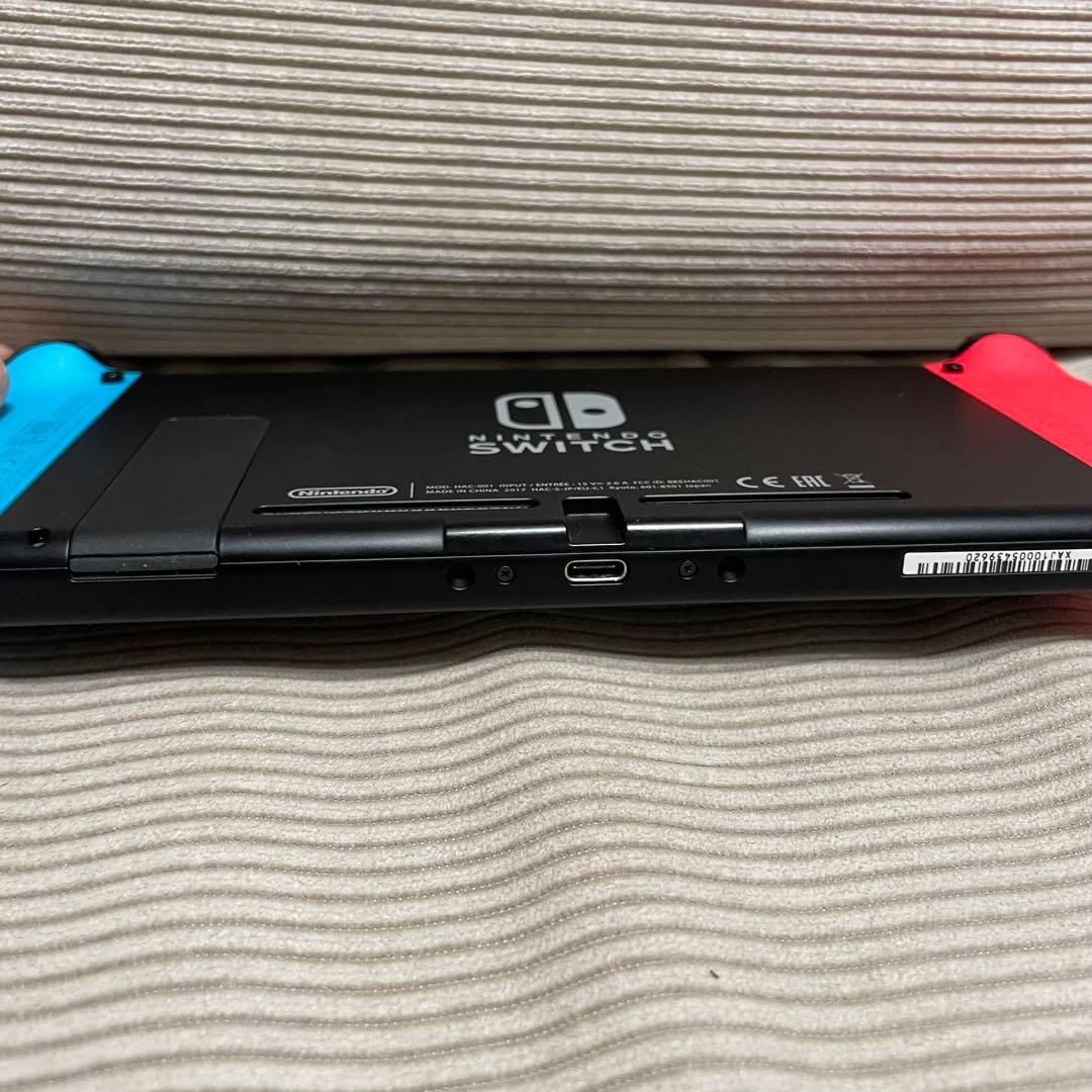 Nintendo Switch本体セット + 追加Joy-Con /ハンドル