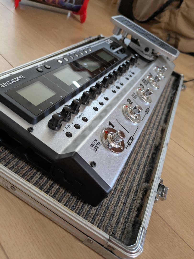O*n様 Zoom G5 マルチエフェクター　純正アダプター　ハードケース等おま
