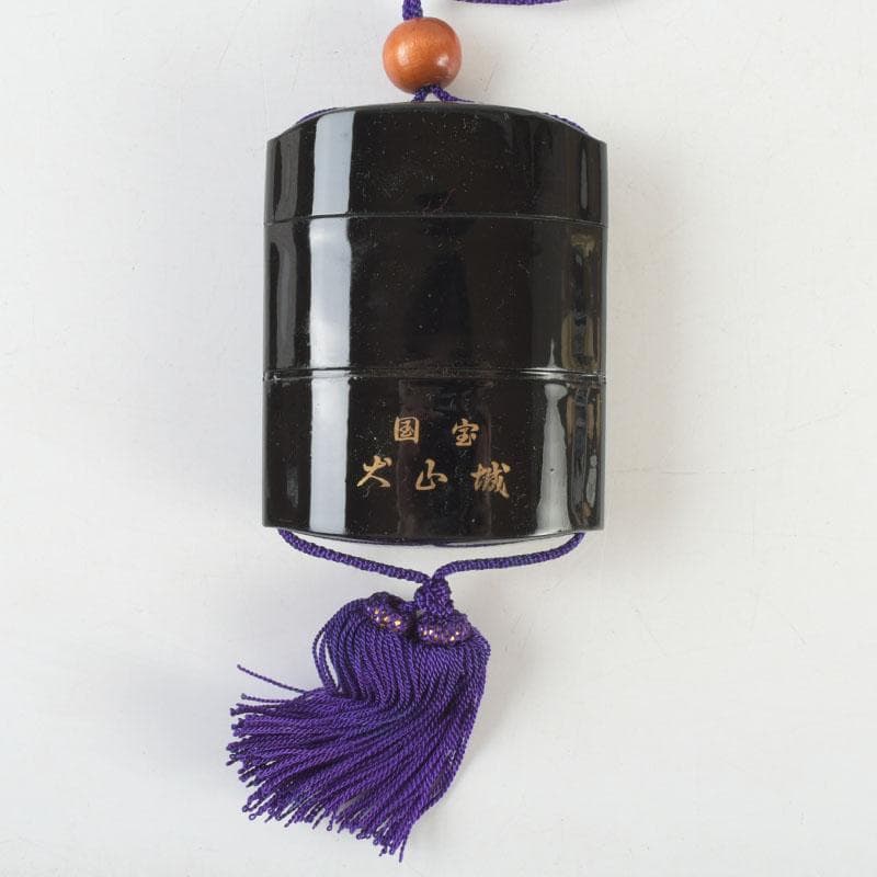 時代提げ物　黒漆　三つ葉葵蒔絵　印籠　薬入　根付　緒締め玉　C　9455