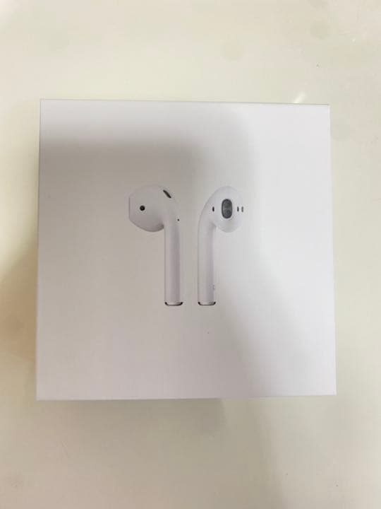 AirPods 右耳、充電ケース、箱