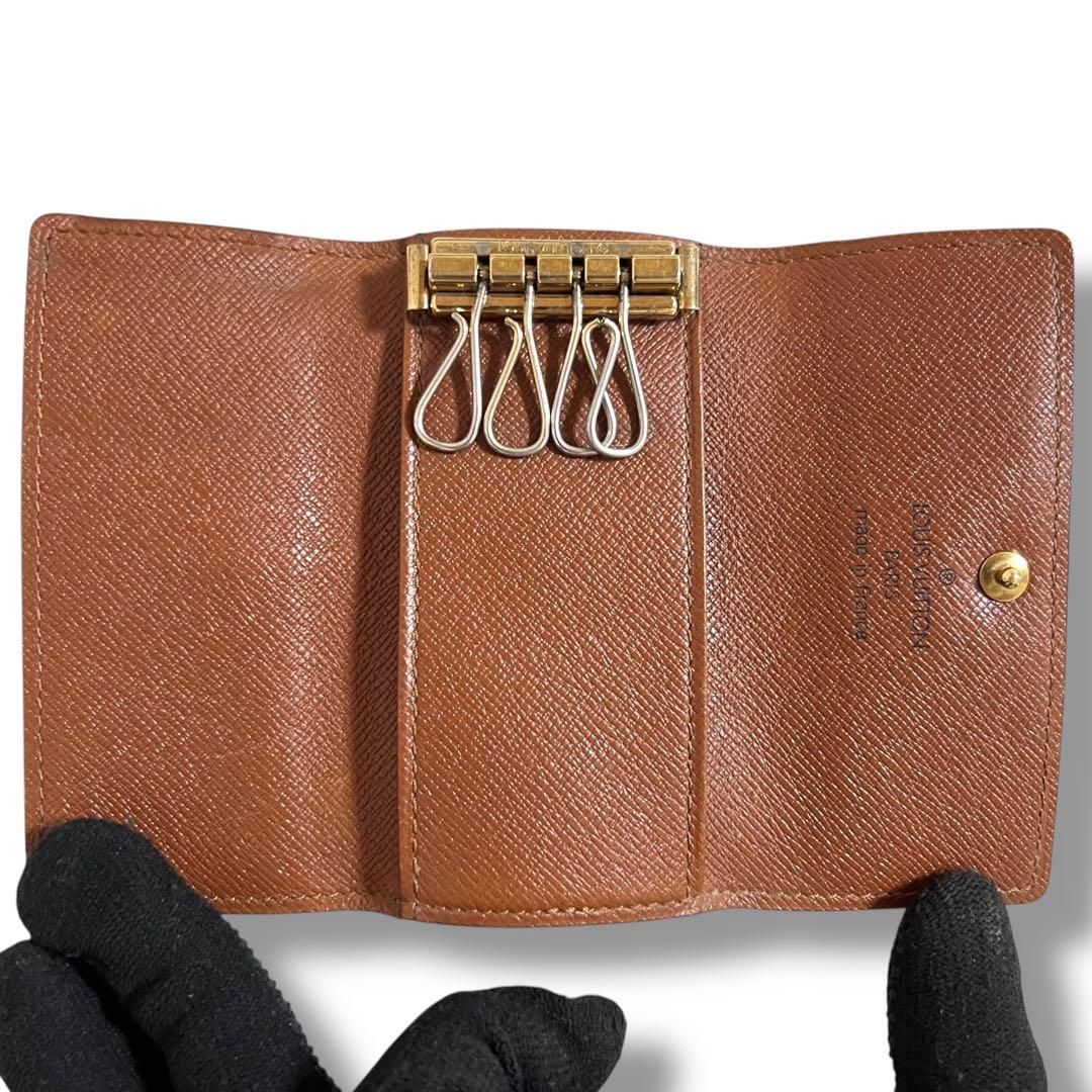 ルイヴィトン　モノグラム　pvc レザー　ミュルティクレ4 キーケース