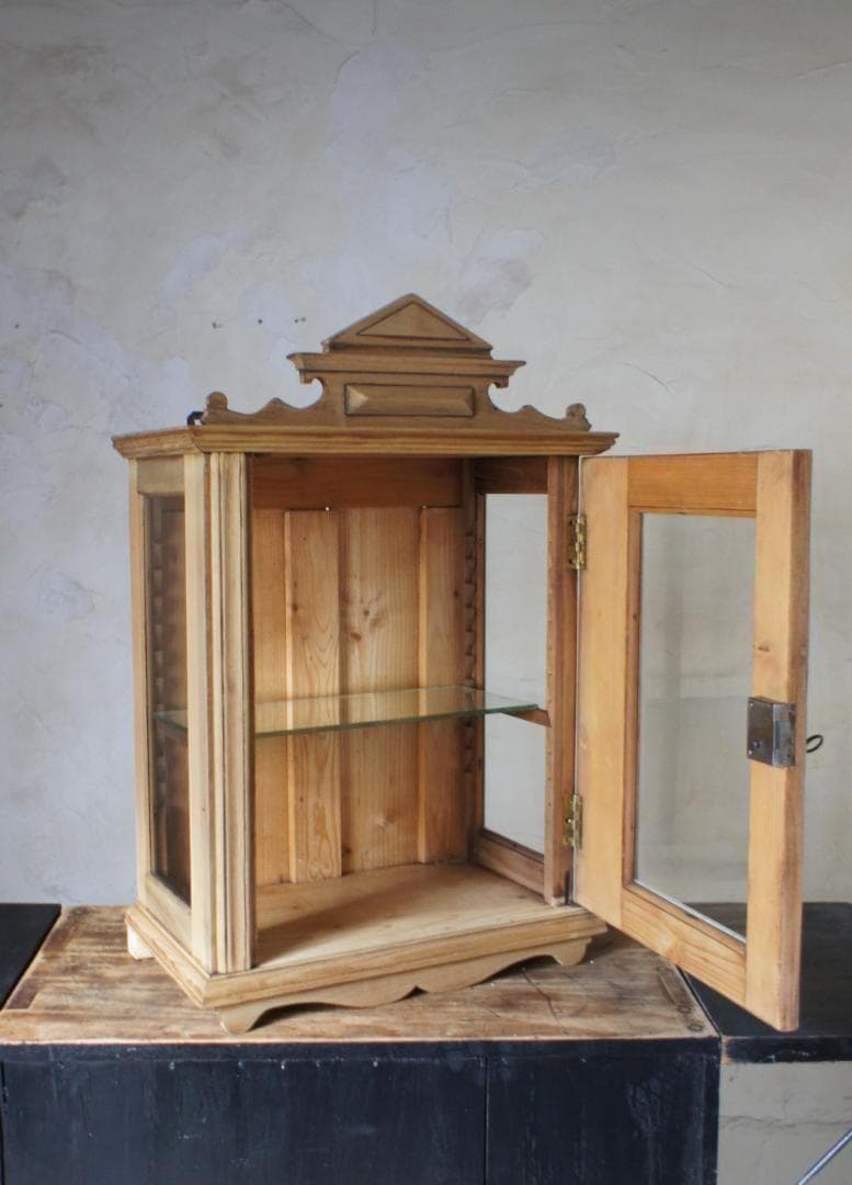 フランスアンティーク　飾り棚　キャビネット　ガラスケース