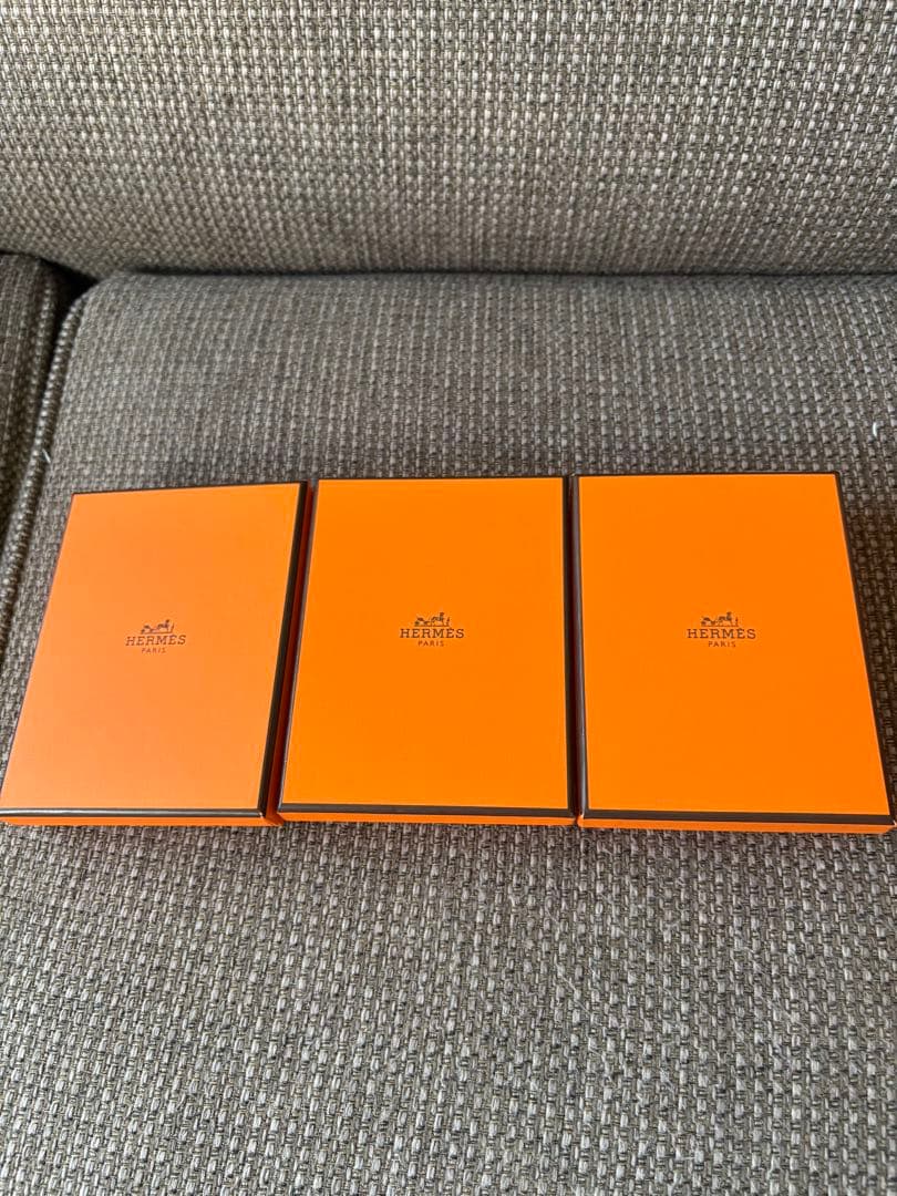 正規品　美品エルメス　時計　ネックレス　ピアスなど　入れ　空箱　巾着袋　9セット