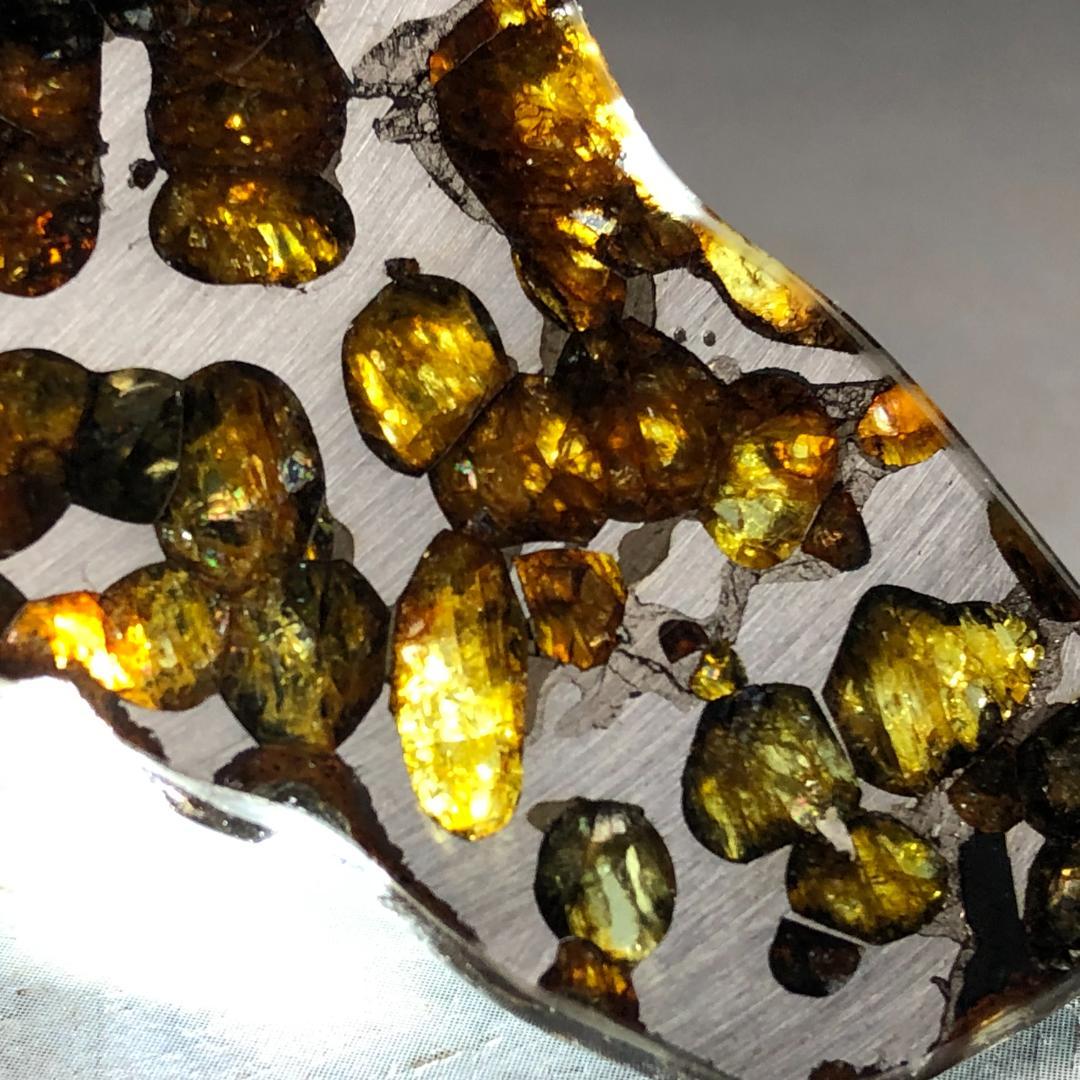 ひ*ち様 パラサイト隕石 隕石　石鉄隕石　セリコ隕石 美品　重さ約17ｇ　共箱